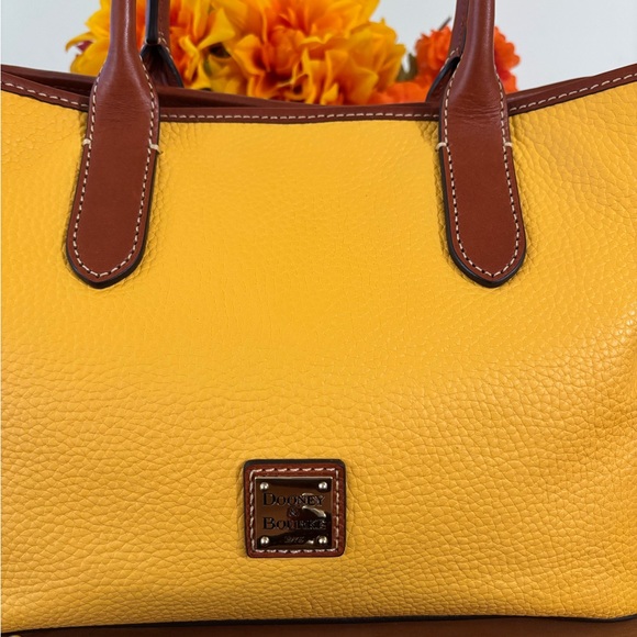 Dooney & Bourke Maze and Brown Pebble Leather Tote - Picture 3 of 14